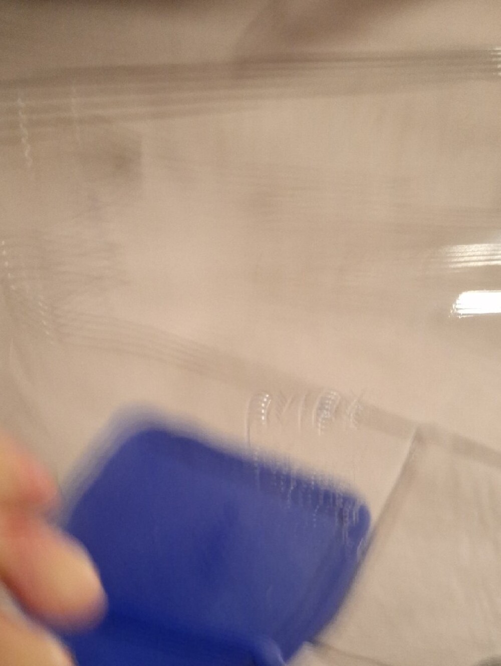 Pyrex Clear Glass Food Storage Containers with Blue Lids - Picture 3 of 3